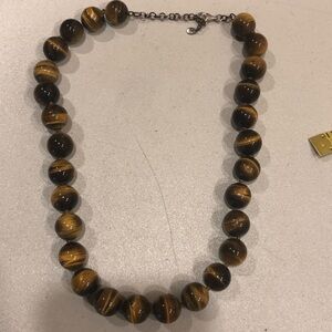 Beautiful hand knotted tigereye necklace